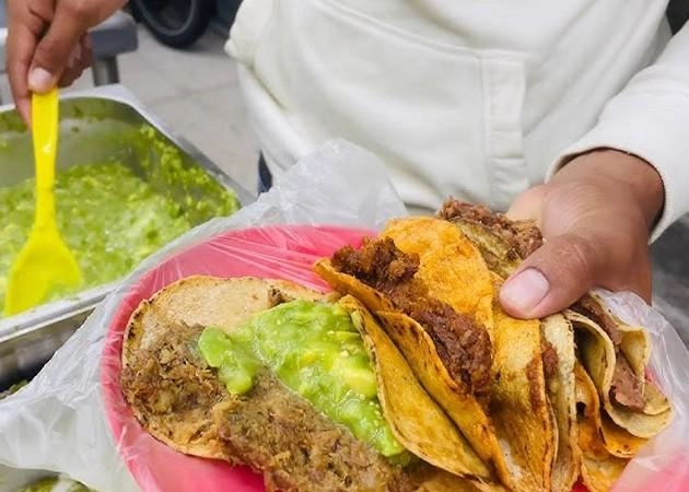 Tacos de Canasta